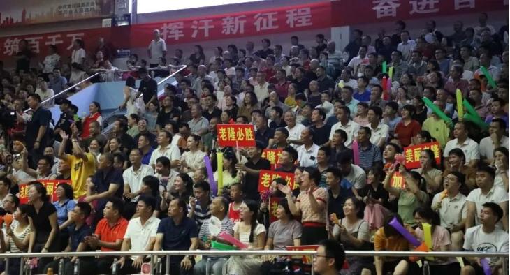 篮球冠军赛是什么意思_冠军篮球场_勺窝镇篮球赛冠军是谁