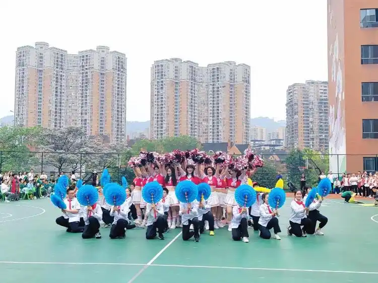 亲子团体操_小学生体操亲子活动_小学生亲子体育活动